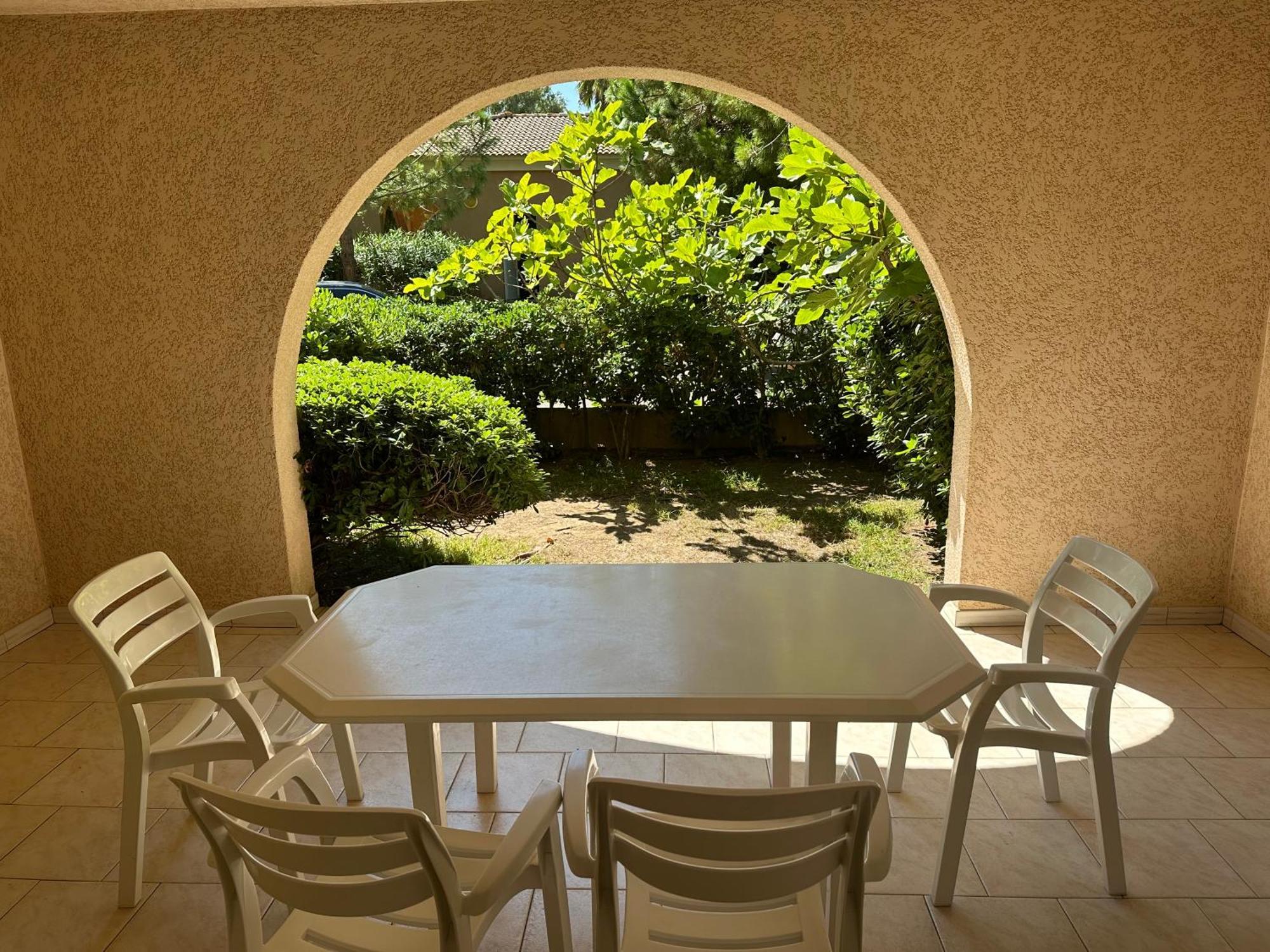 Résidence les chênes Borgo  Extérieur photo
