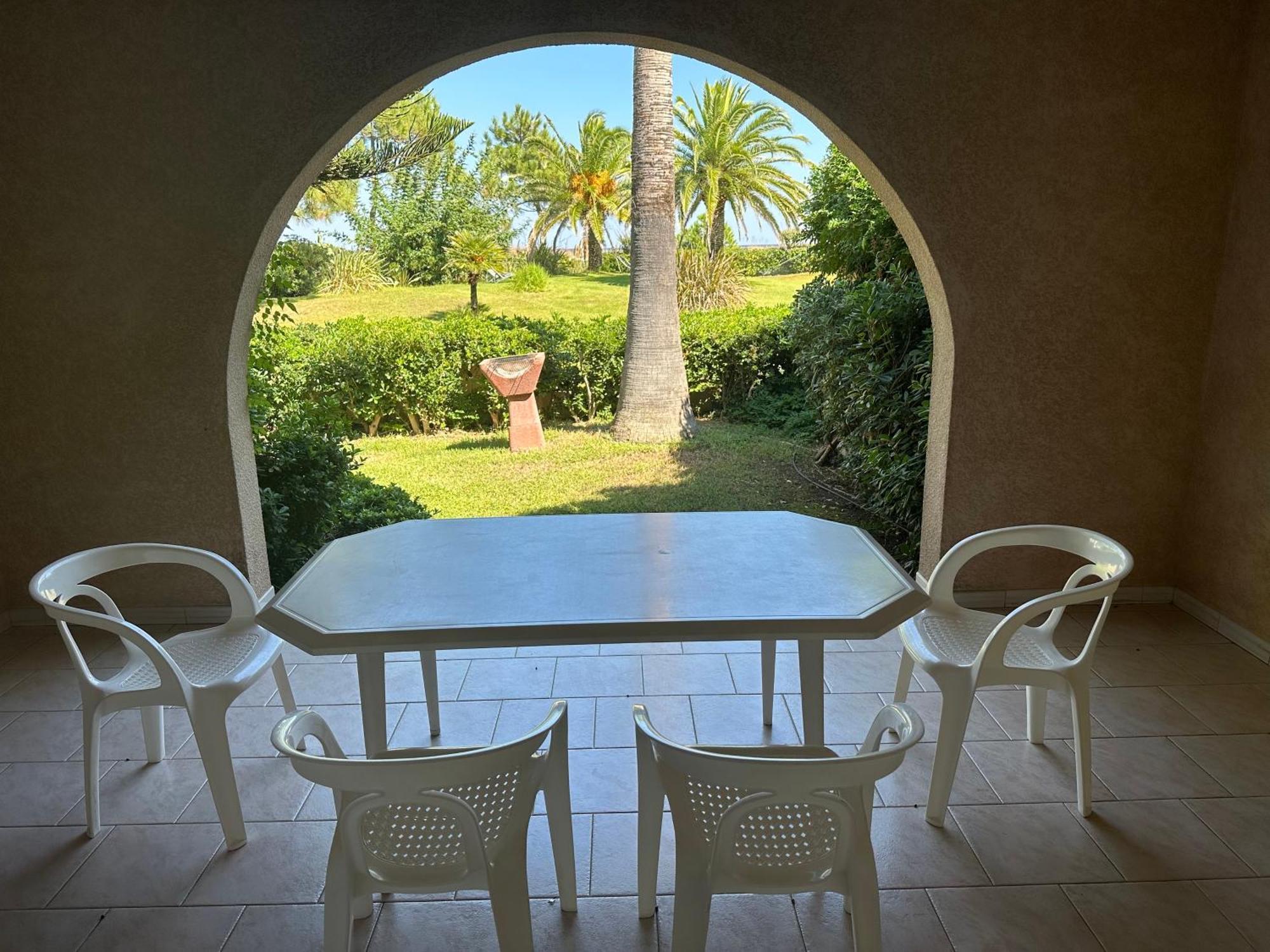 Résidence les chênes Borgo  Extérieur photo